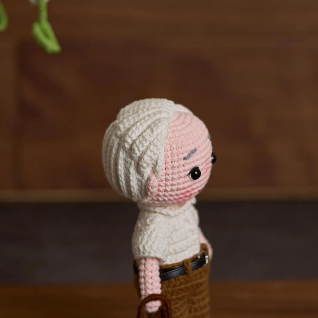 Custom Crochet Portrait Doll – Handmade Birthday Gift for Her Him