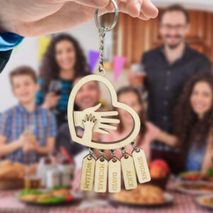 Personalized Hands with Name tags Keychain Gift for Father's Day Gift for Dad Grandpa